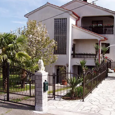 Apartments Peric Opatija Exterior photo