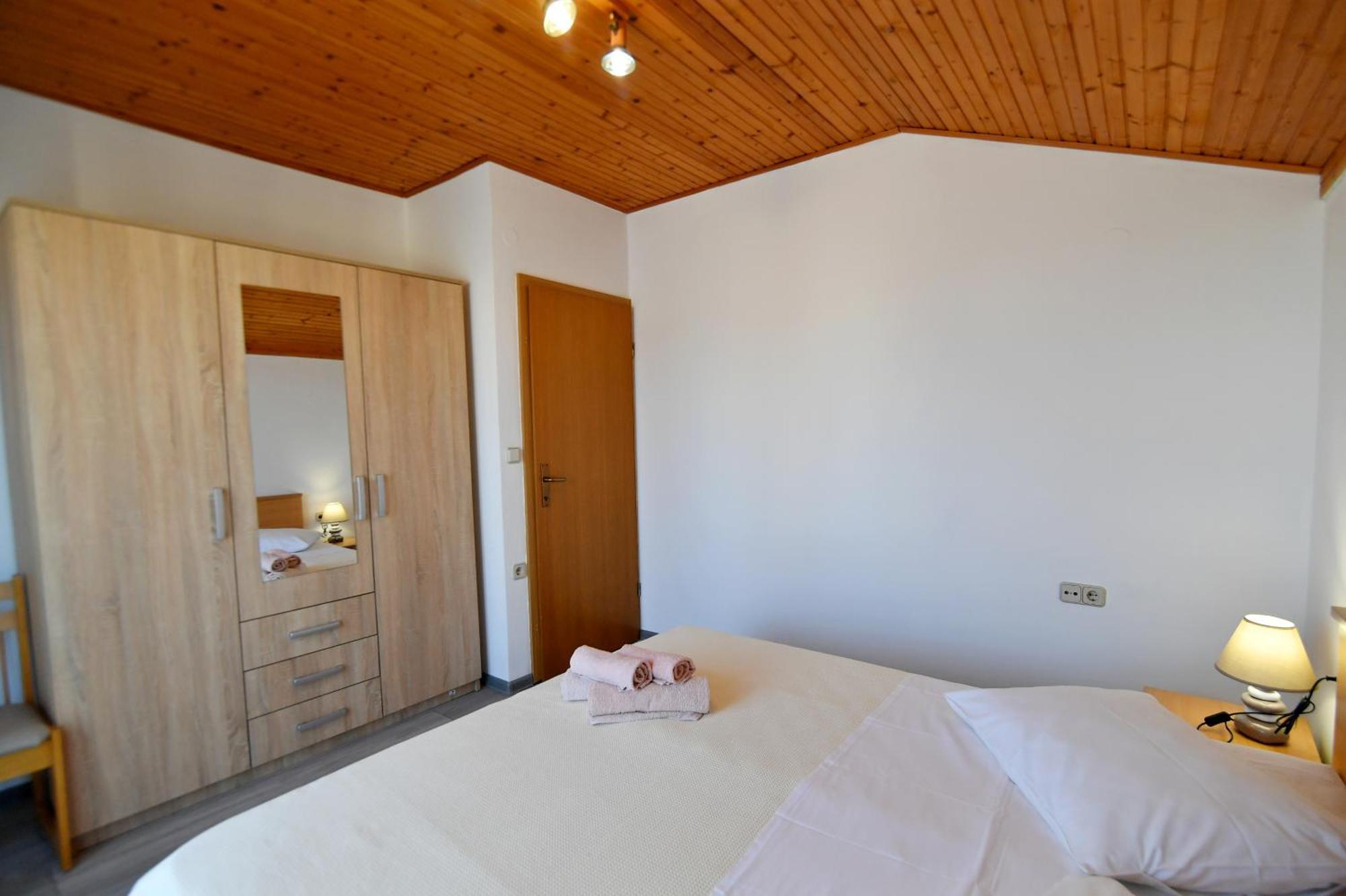 Peric Apartment *