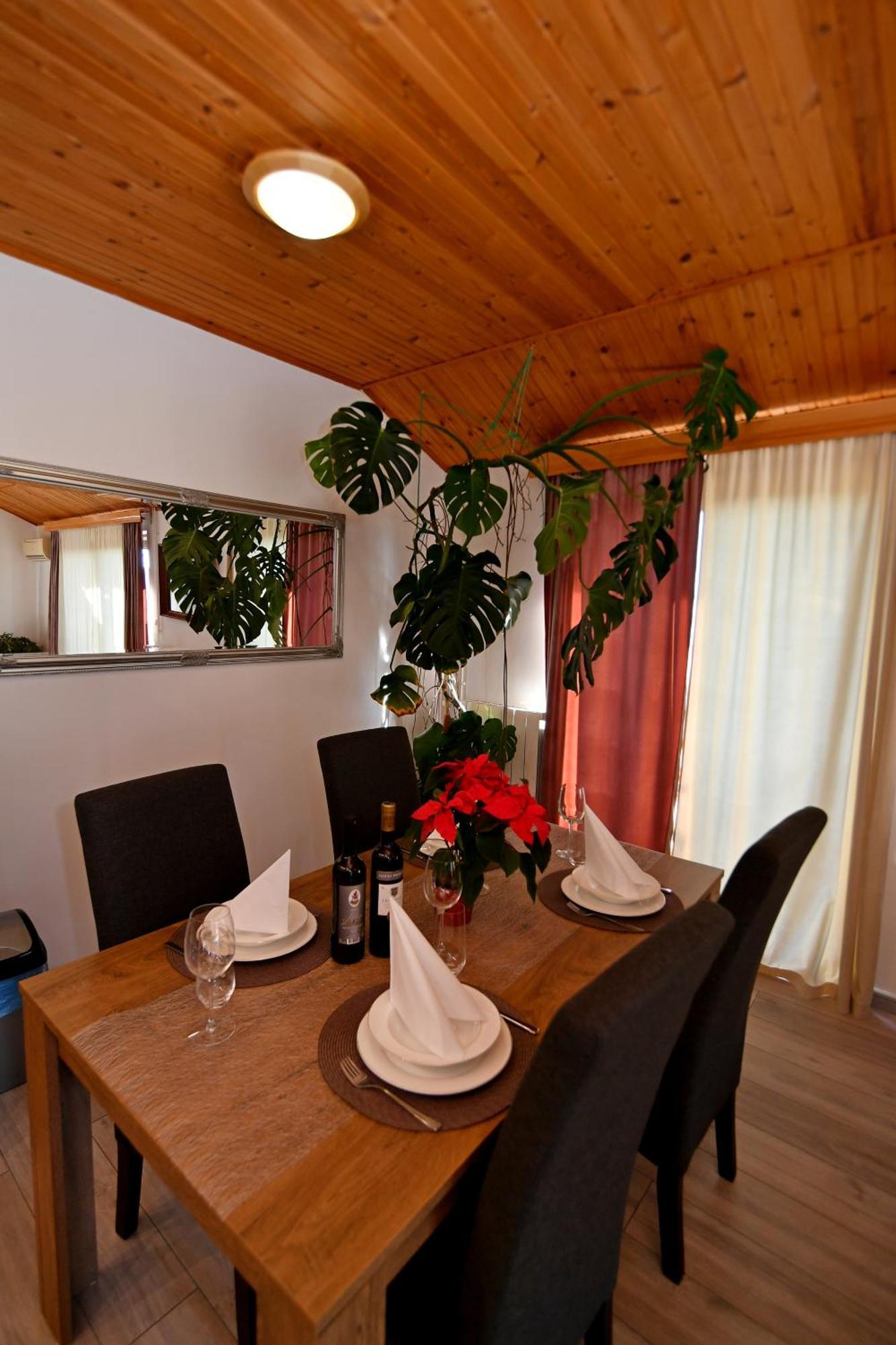 Peric Apartment *