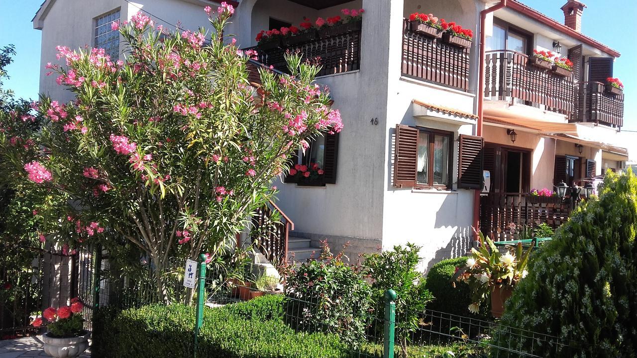 Apartment Peric
