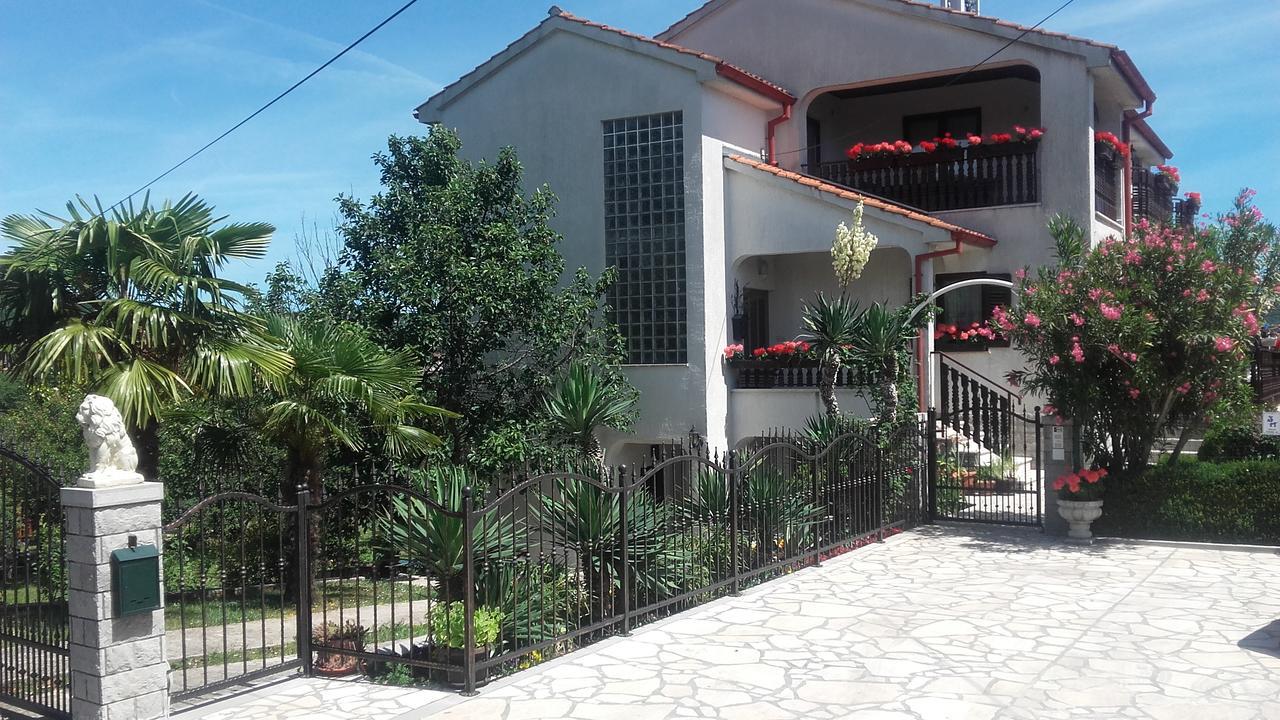 Apartment Peric *